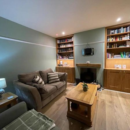 3Br Pet And Bike Friendly Cosy Haven Pass The Keys Βίλα Glossop Εξωτερικό φωτογραφία