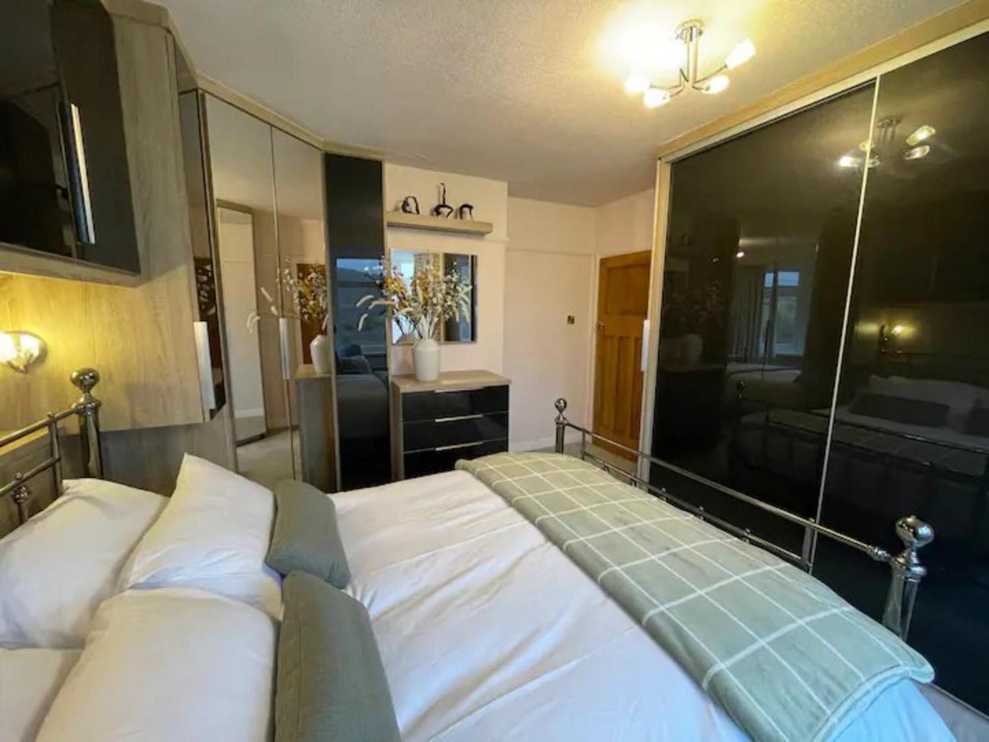 3Br Pet And Bike Friendly Cosy Haven Pass The Keys Βίλα Glossop Εξωτερικό φωτογραφία